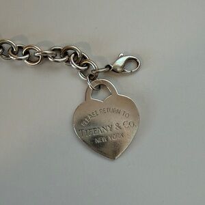 Tiffany & Co. Rare Vintage extra large heart bracelet